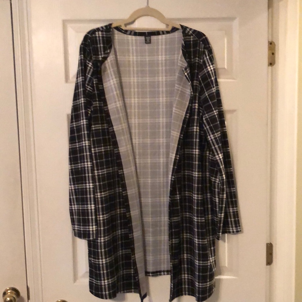 Shein Black and white cardigan - Picture 2 of 6